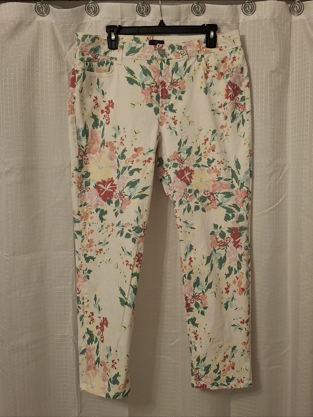 NYDJ Floral Cropped Pants in Cream With Pink, Green & Yellow